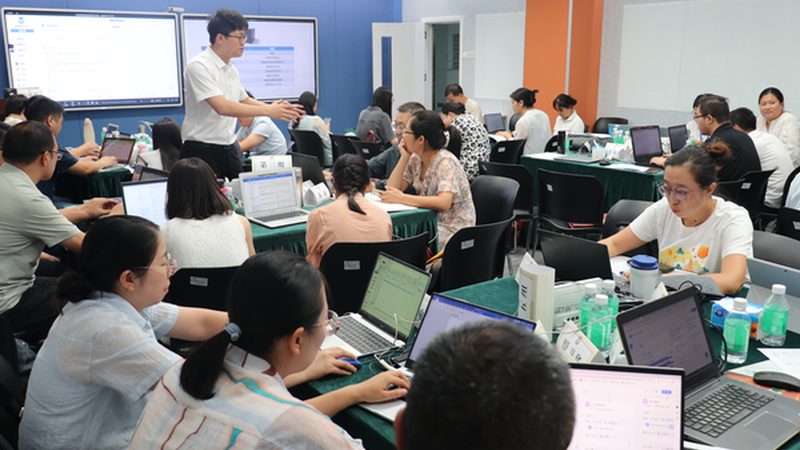 企业培训行业：揭秘前十名机构背后的真实对比